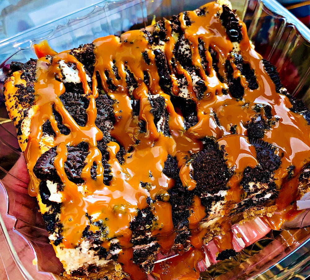 Caramel Oreo Stuffed Cheesecake