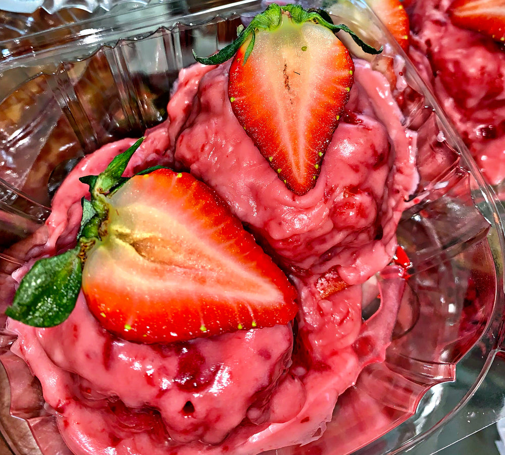 Fresh Strawberry Mini Bundt Cakez