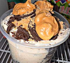 Praline Dipped Oreo