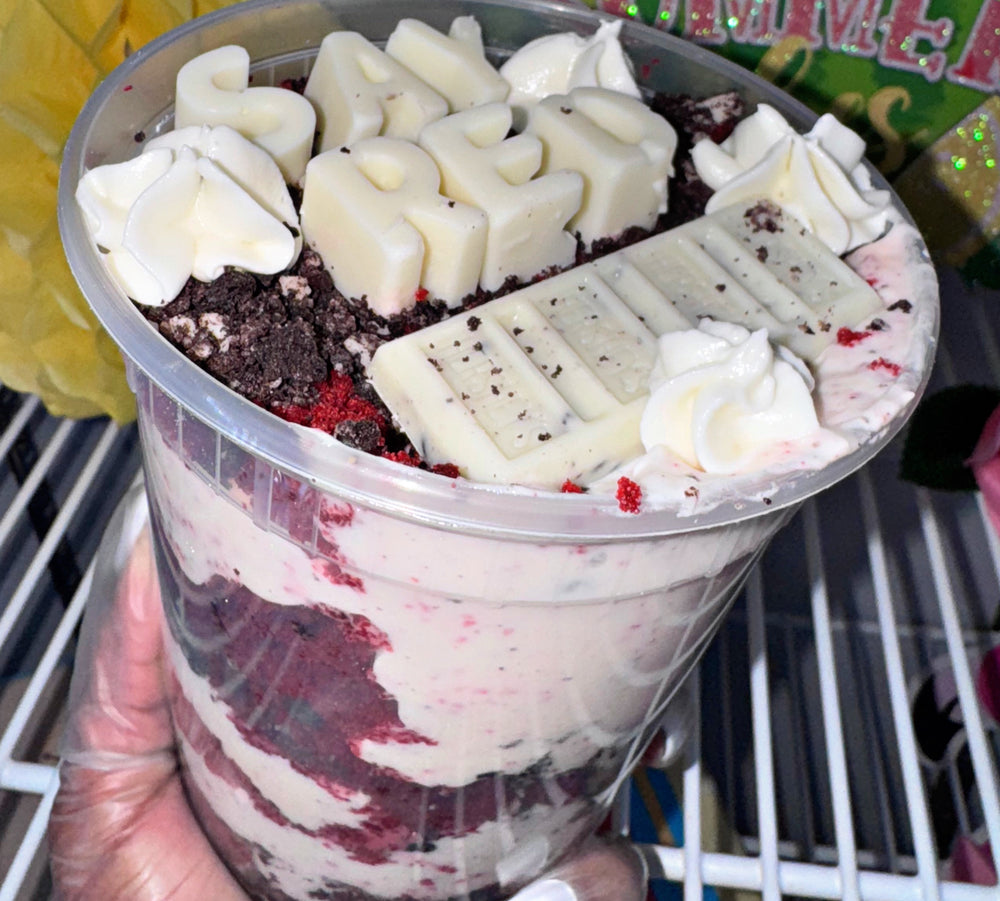 Oreo Red Velvet Cheesecake