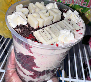 Oreo Red Velvet Cheesecake